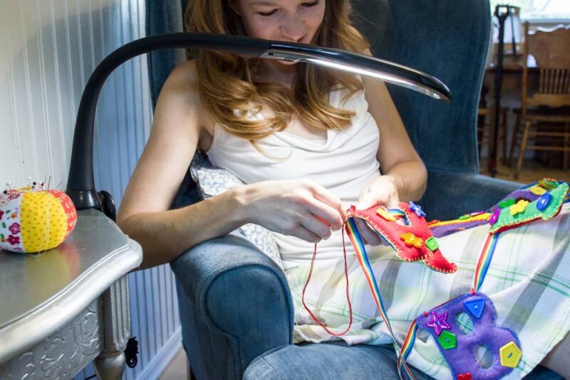 Stella Edge black in use with person sewing